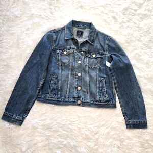 🧥 Gap Kids Denim Jacket